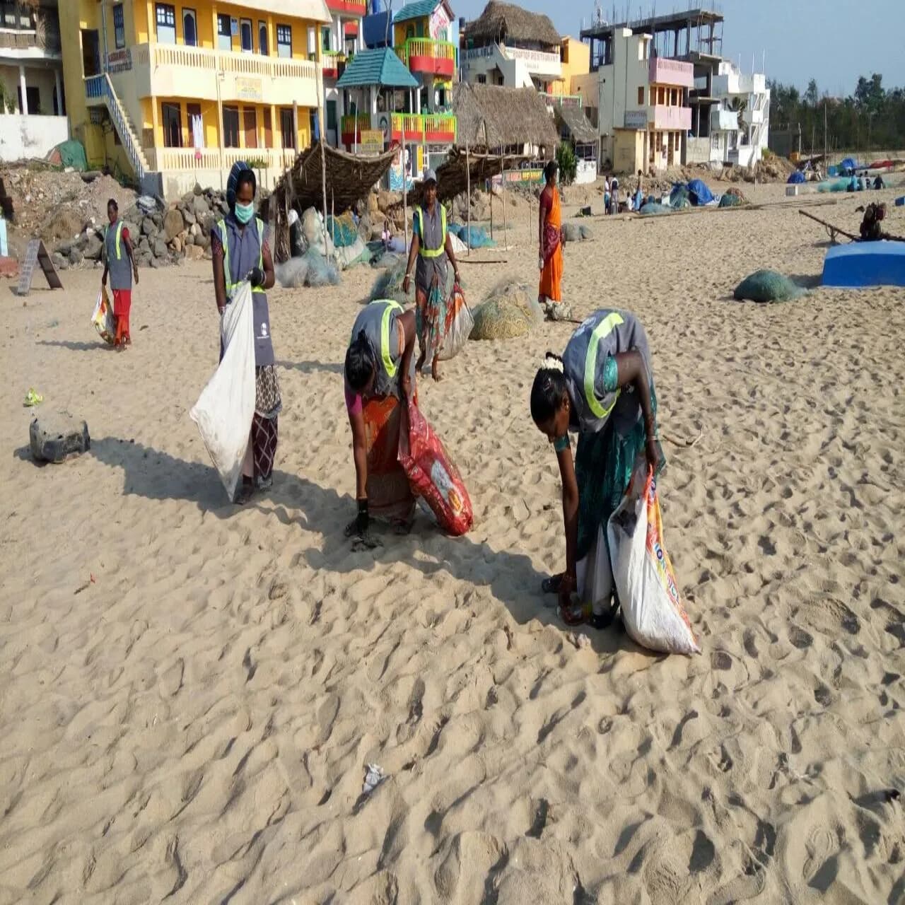 Weekly Clean up In Mamallapuram photo 4