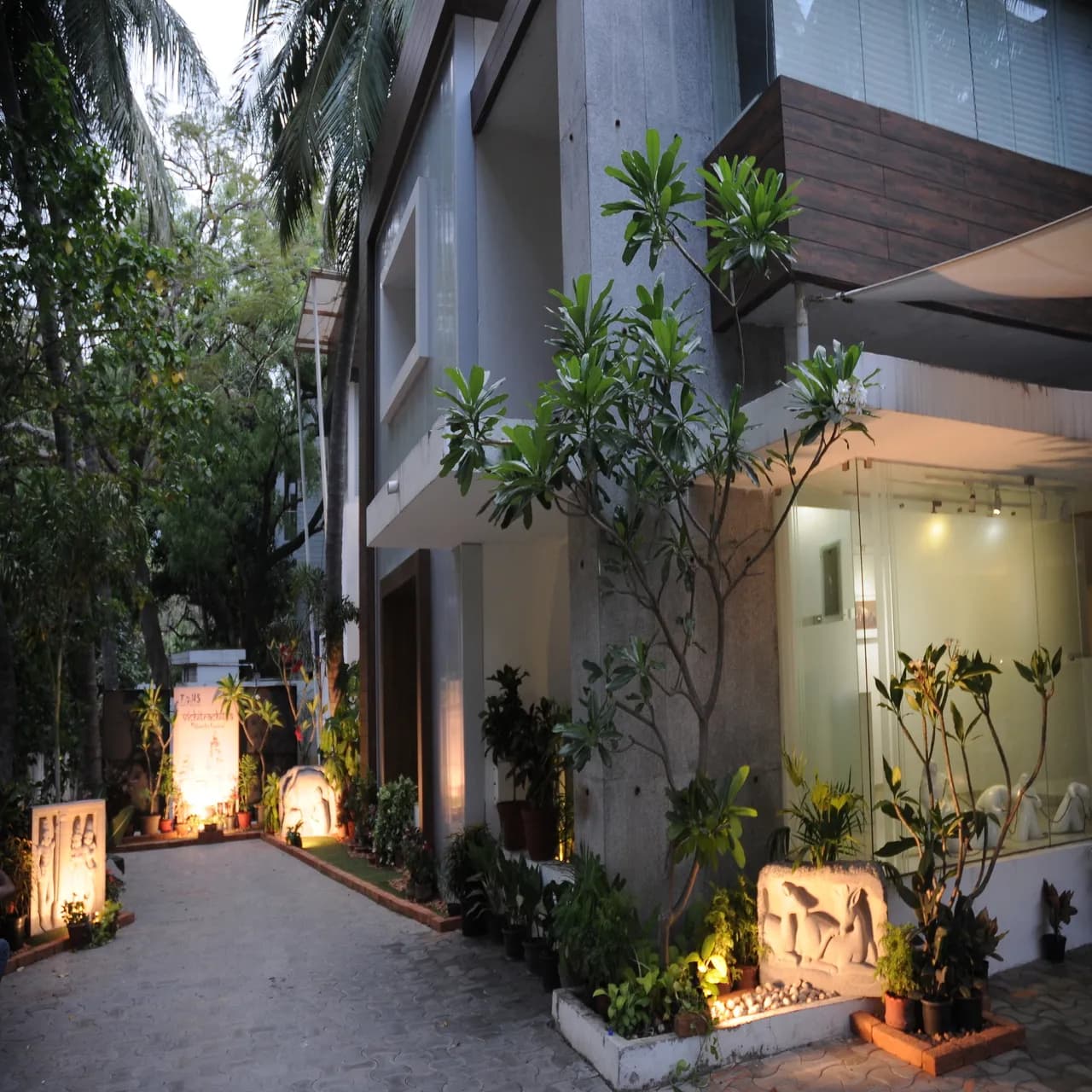 Vichitrachitta-Pallava Art Revisted photo 6