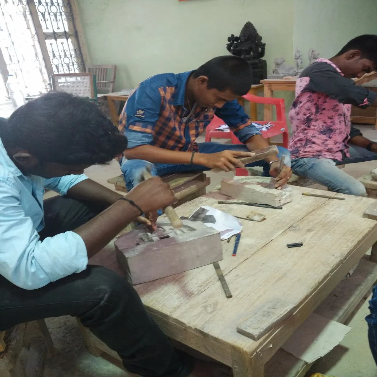 Vichitrachitta Pallava Sculpture Workshop photo 7