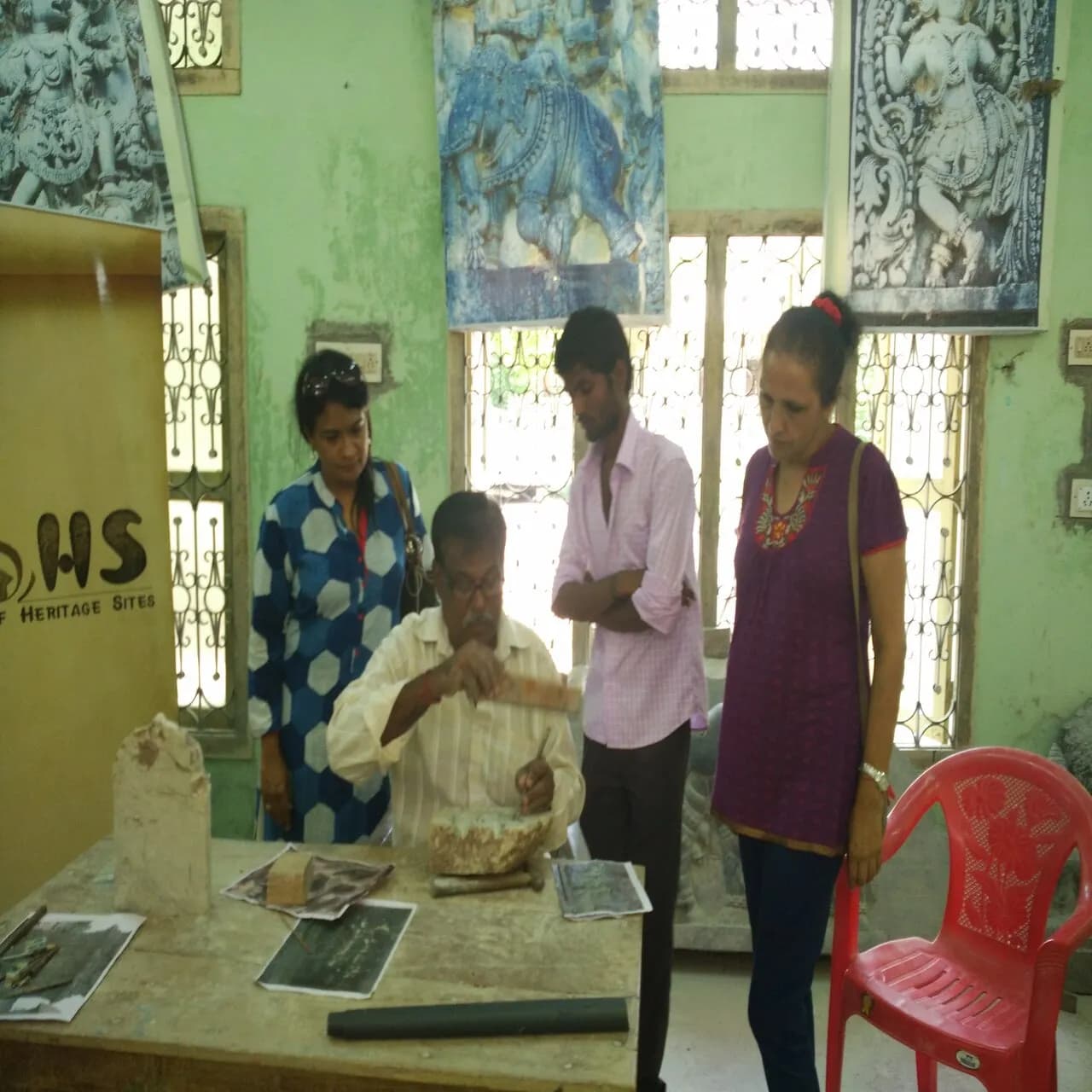 Vichitrachitta Pallava Sculpture Workshop photo 8